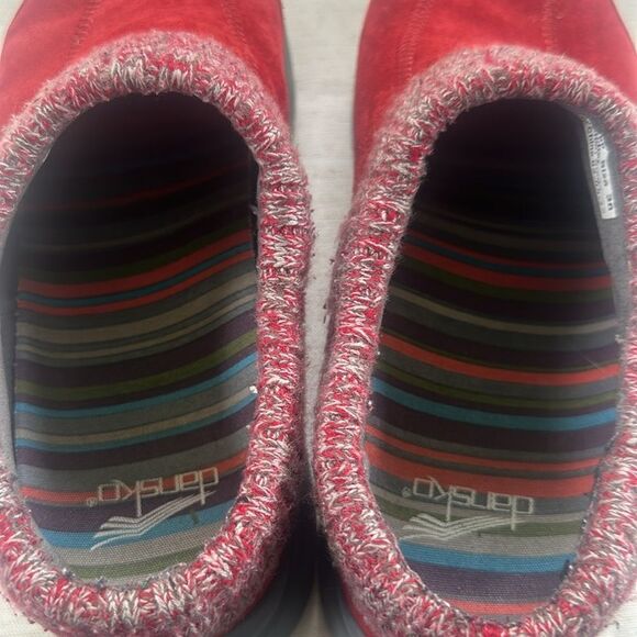 Dansko Eartha Red Suede Slip on Mule Shoes 38-7 - Picture 5 of 8